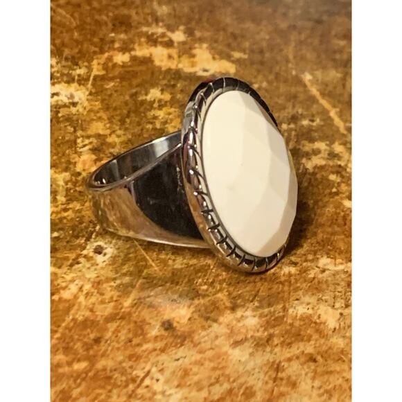 INOX Stainless Steel Silver and White Magnesite Ring Size 7 - Picture 3 of 8